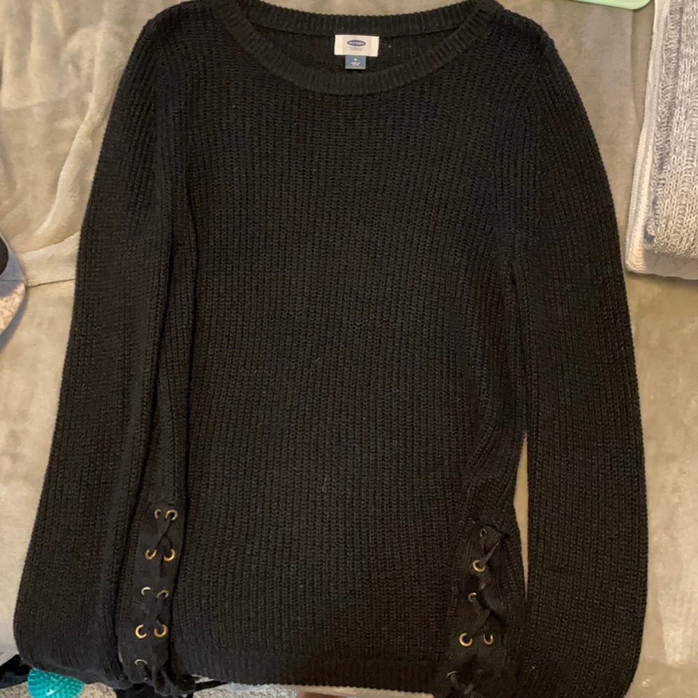Old navy sweater
